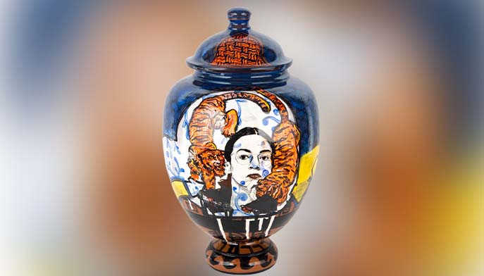 Roberto Lugo, Vengo dal Ghetto, AOC, 2020, glazed ceramic.