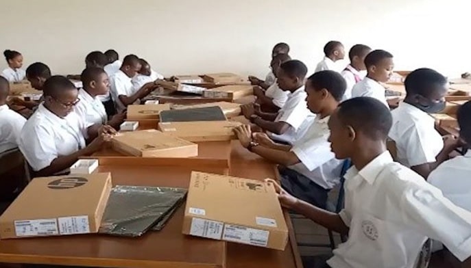 Image of Loyola High School students in their home classroom.