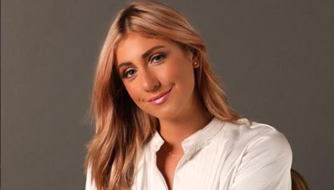 Photo of Alexa Curtis