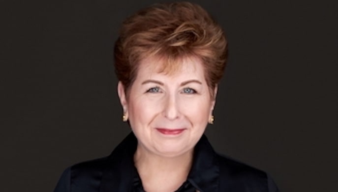 Image of Robin Kanarek '96, RN, BSN