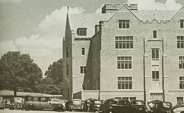 A view of Xavier Hall, as photographed for the 1953 Manor yearbook.